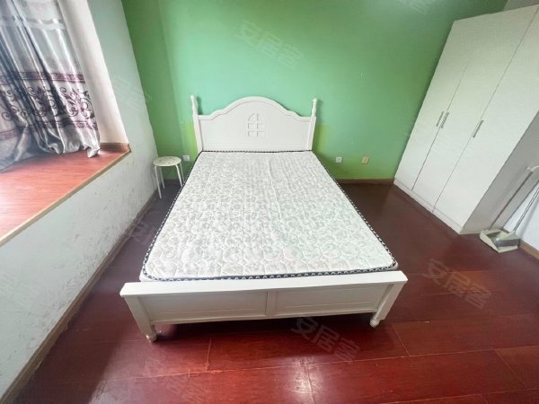 月付！带阳台无中介拎包入住银泰城谢威中心菁蓉汇香年广场无国界